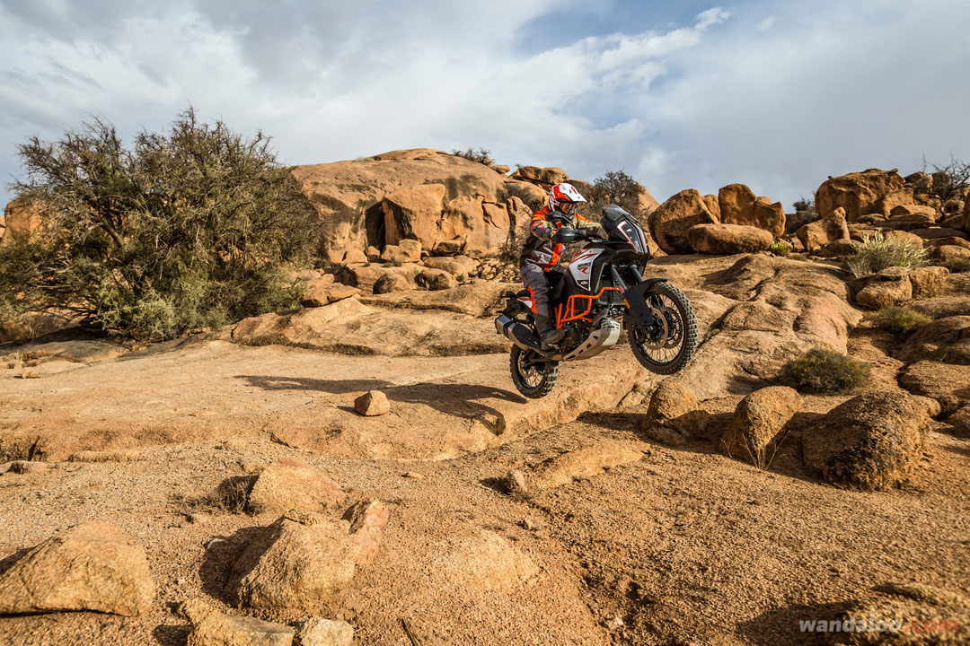 https://moto.wandaloo.com/files/Moto-Neuve/ktm/KTM-Super-Adventure-Neuve-Maroc-09.jpg