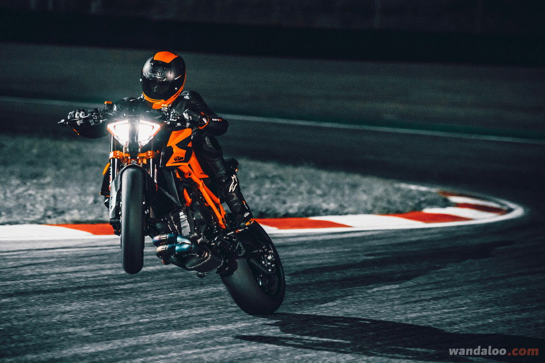 https://moto.wandaloo.com/files/Moto-Neuve/ktm/KTM-Super-Duke-R-Neuve-Maroc-16.jpg